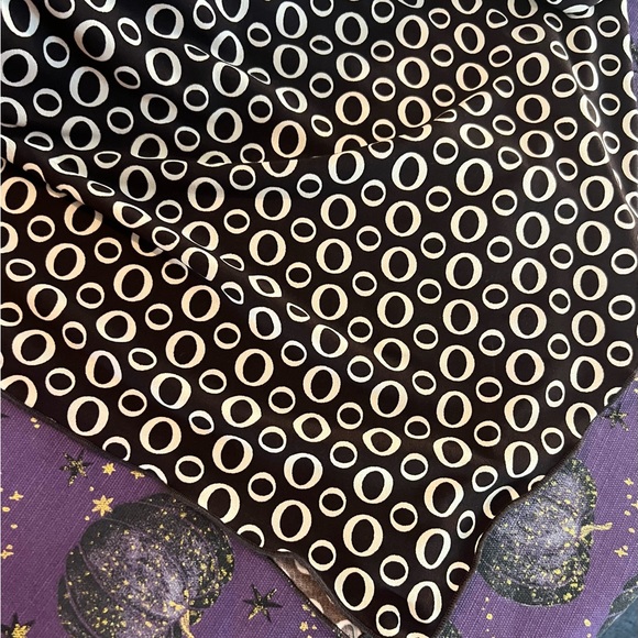 Brown Faux Wrap Dress with Cream Accents xl - Picture 12 of 13